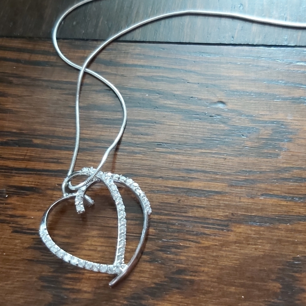 925 Silver Pendant And 925 Silver Chain/B1